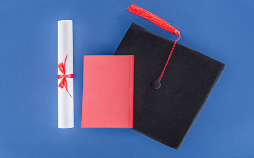 自考學(xué)歷考研什么學(xué)校好考？