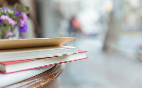 自學(xué)考試需要去學(xué)校上課嗎?