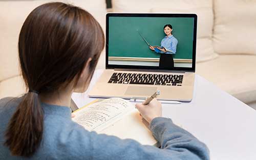 在哪里查詢成人高考錄取情況？