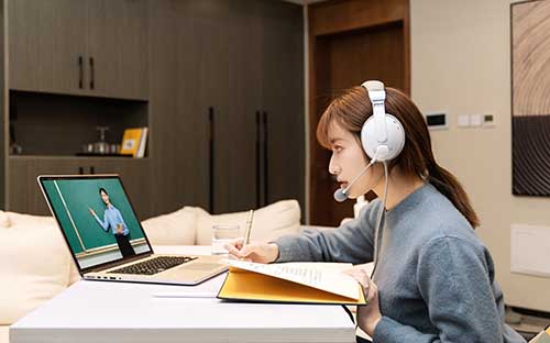 成人高考專升本英語科考得什么內(nèi)容？