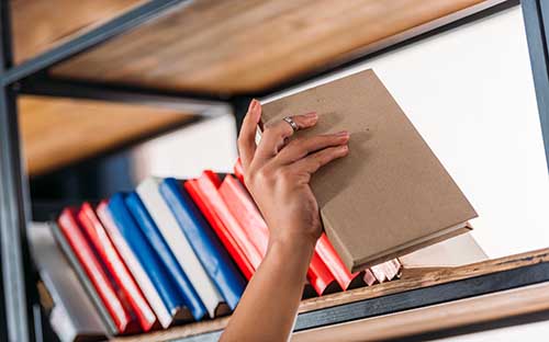 自考報(bào)名時(shí)間是多久？學(xué)歷有用嗎？