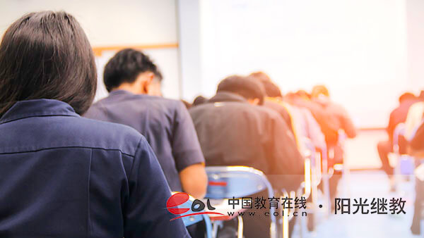 廣東廣州自考有現(xiàn)場報名地點嗎？文憑認可度高嗎？