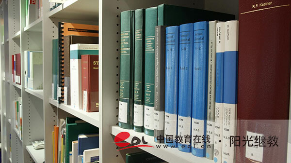 河北廊坊大專學(xué)歷可以自考嗎？值得報(bào)考嗎？