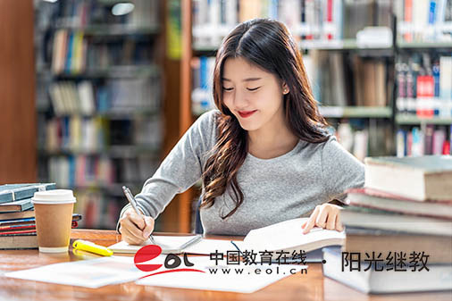 江蘇常熟成人高考怎么報(bào)名？標(biāo)準(zhǔn)費(fèi)用是多少？