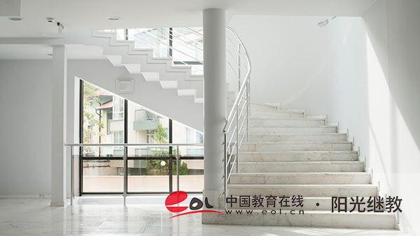 江蘇成人高考報(bào)名有哪些條件要求？幾月份報(bào)名？