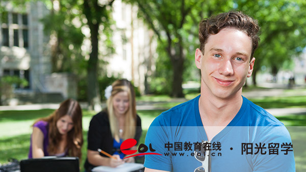 美國(guó)平面/視覺(jué)傳達(dá)設(shè)計(jì)專業(yè)留學(xué)有哪些申請(qǐng)條件 美國(guó)平面/視覺(jué)傳達(dá)設(shè)計(jì)專業(yè)留學(xué)有哪些申請(qǐng)條件