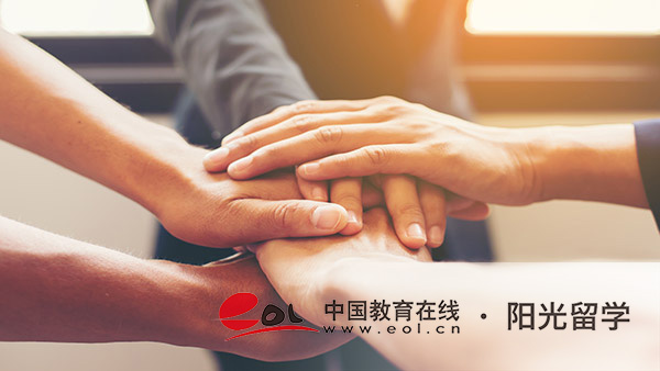 美國時(shí)裝設(shè)計(jì)專業(yè)研究生留學(xué)有哪些條件 美國時(shí)裝設(shè)計(jì)專業(yè)研究生留學(xué)有哪些條件