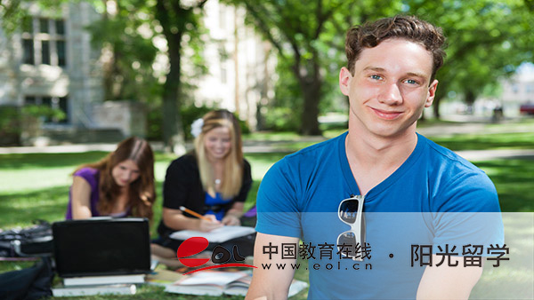 意大利奢侈品管理專業(yè)留學大概費用多少