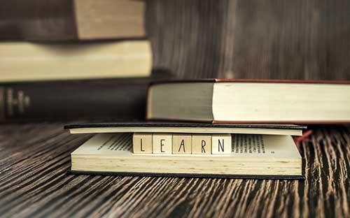 服裝設(shè)計的出國選校有哪些