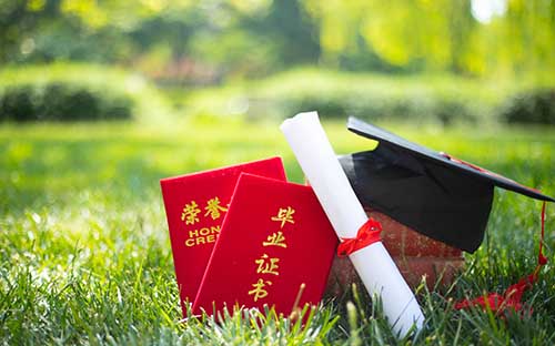 出國(guó)留學(xué)需要高考成績(jī)嗎，要考多少分