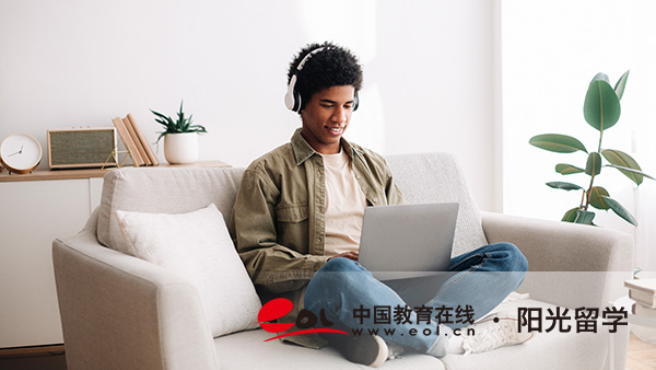 愛爾蘭版畫專業(yè)研究生留學(xué)有哪些費用和優(yōu)勢