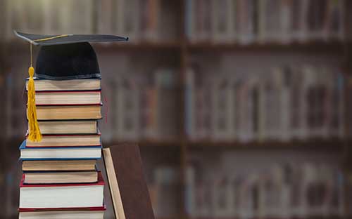 云南昆明美術(shù)專業(yè)自考本科有哪些報(bào)名流程？考哪些科目？